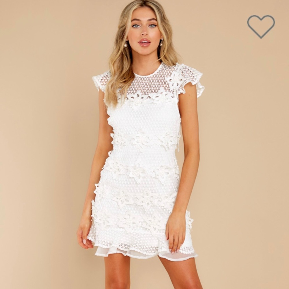 NWT! Ease of Elegance from Red Dress Boutique!